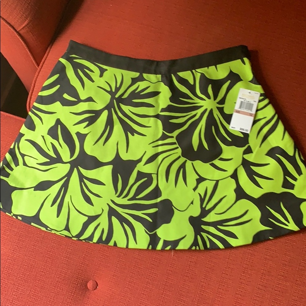 Cute skirt!